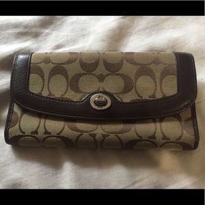 Coach Signature Tri-fold Turn Lock Wallet